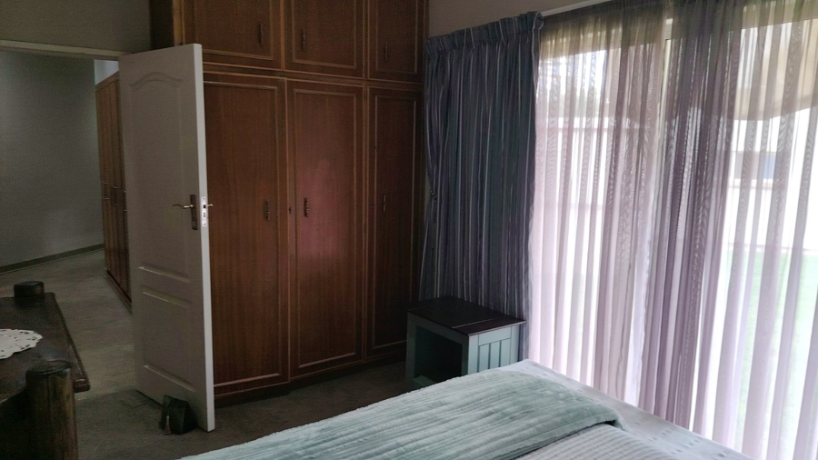 3 Bedroom Property for Sale in Roosheuwel North West